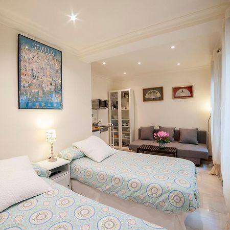 Atanasio Barron Apartment Seville Exterior photo